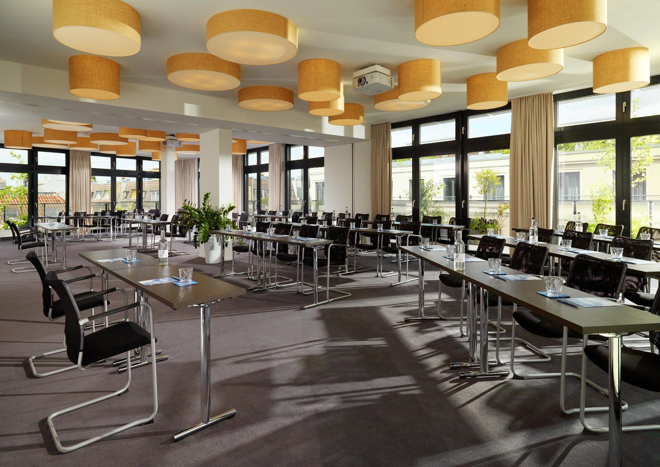 Hotel Amano &